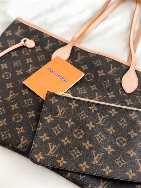 louis vuitton caught selling fake bags in store|knockoff louis vuitton bags outlet.